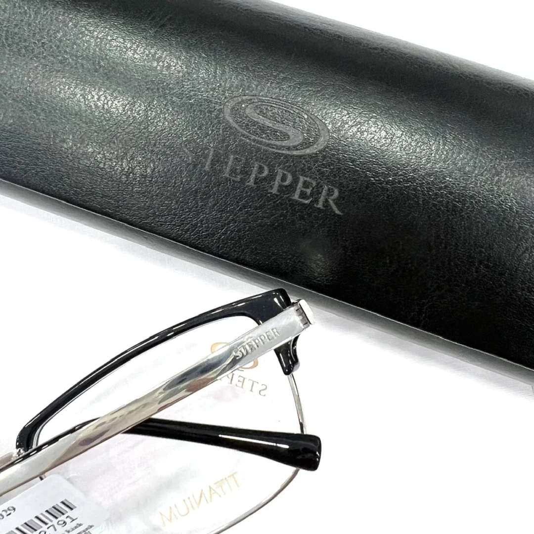 z6827155798822 09f0732631e163edf4325f306e4c82ed