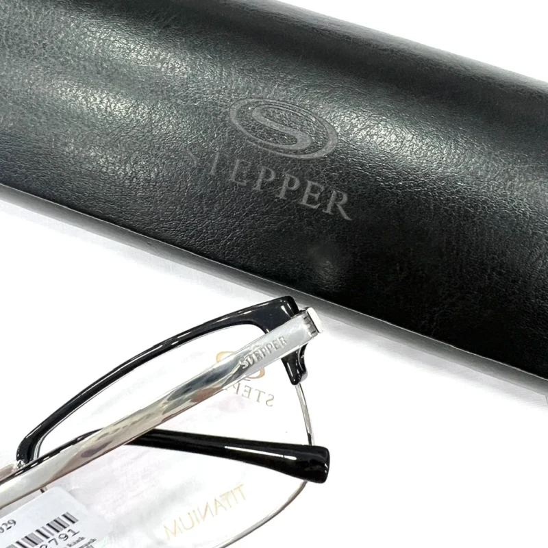 z6827155798822 09f0732631e163edf4325f306e4c82ed